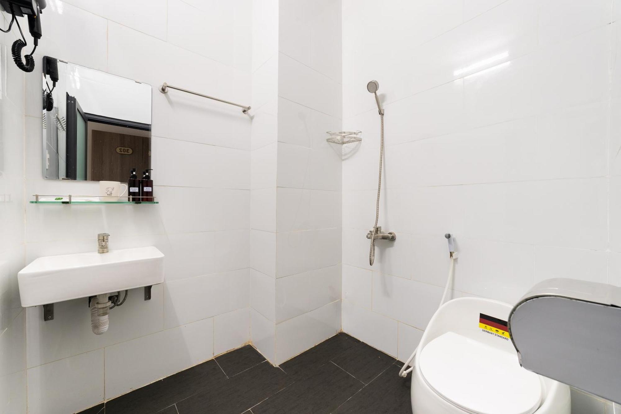 Thien Quoc Hotel Hô Chi Minh-Ville Extérieur photo
